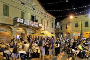 Piazza Veni (48)